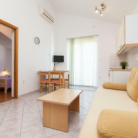 ברודאריצה Apartmani Villa Mimi מראה חיצוני תמונה