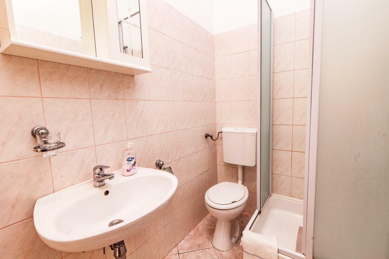 ברודאריצה Apartmani Villa Mimi מראה חיצוני תמונה