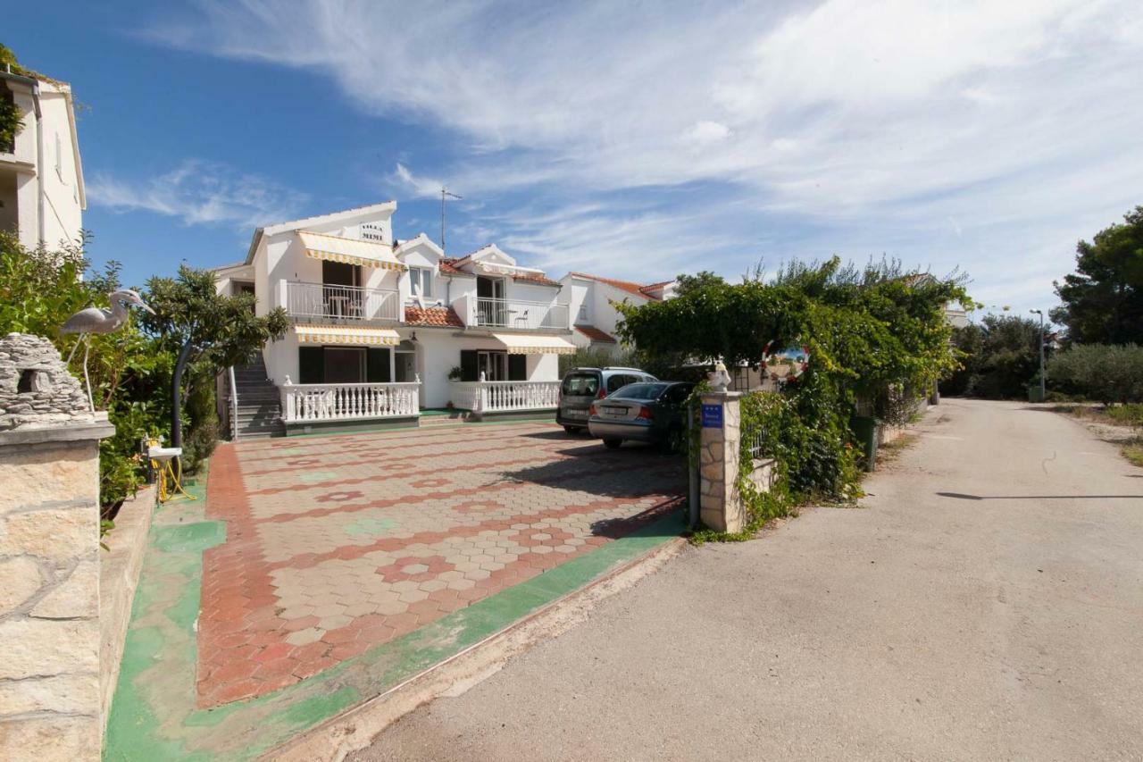 ברודאריצה Apartmani Villa Mimi מראה חיצוני תמונה