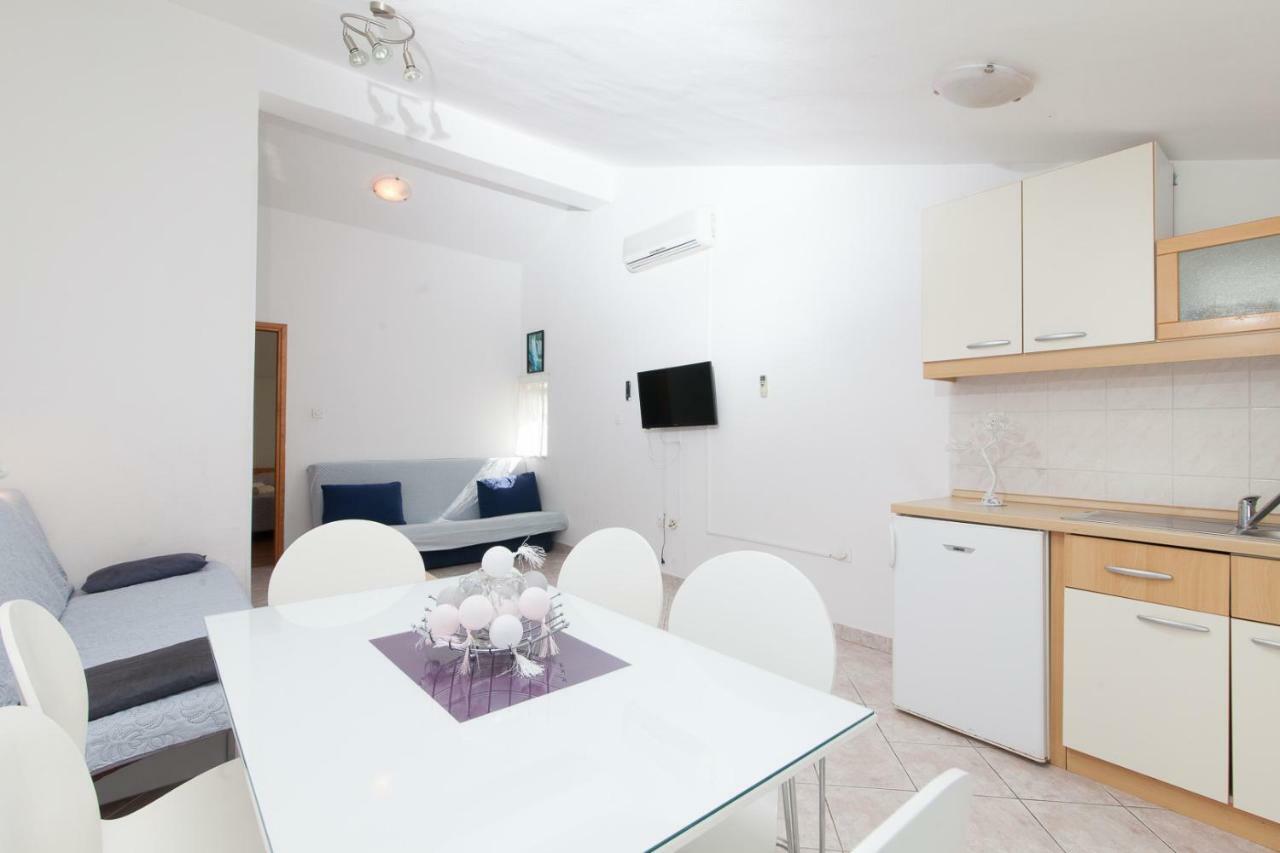 ברודאריצה Apartmani Villa Mimi מראה חיצוני תמונה