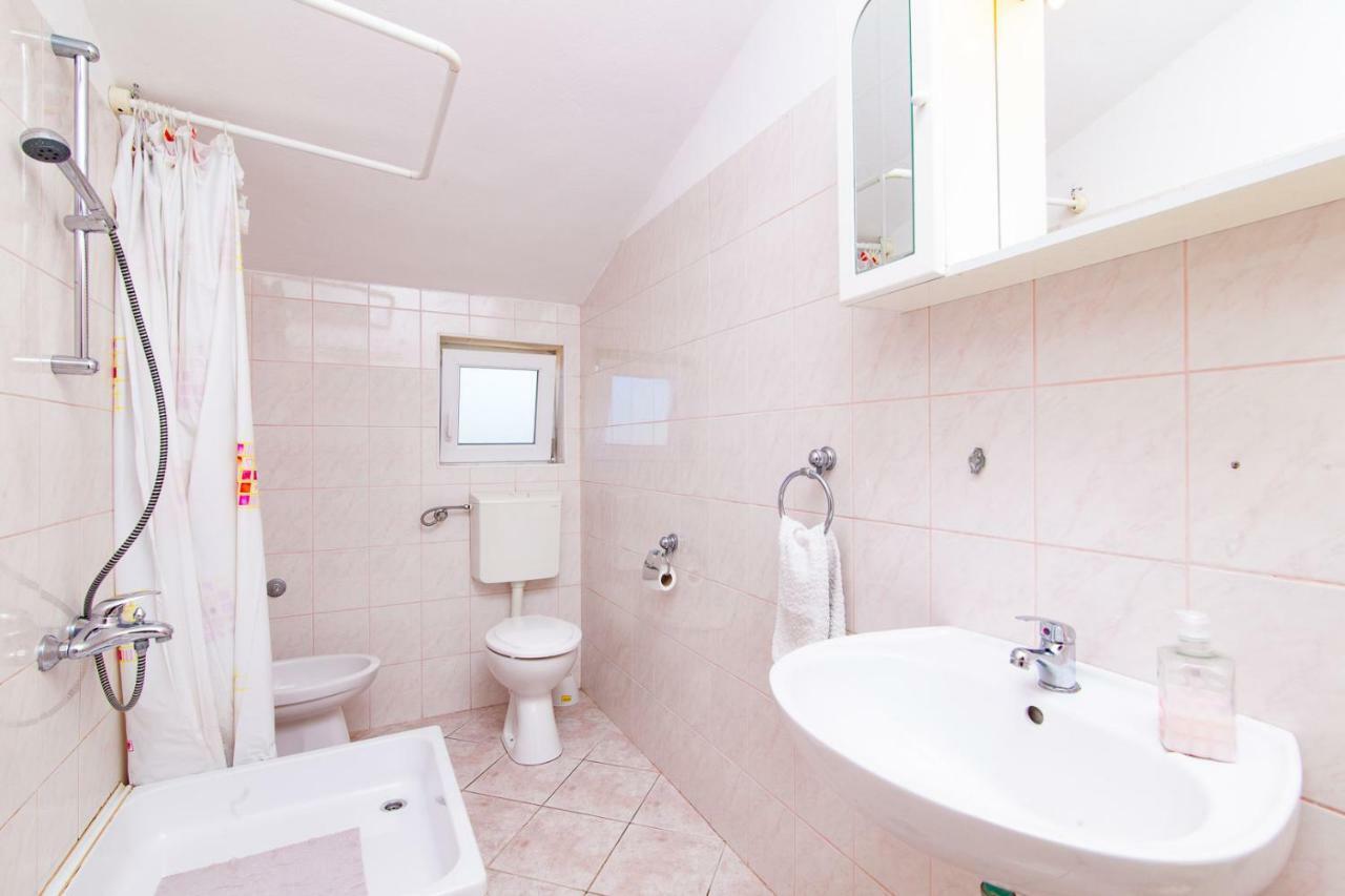 ברודאריצה Apartmani Villa Mimi מראה חיצוני תמונה